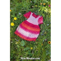 Modèle robe avec culotte 7 Punto 56 LAYETTE BABY Lang Yarns