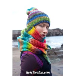 Modèle écharpe avec capuche 40 catalogue FAM 279 Lang Yarns